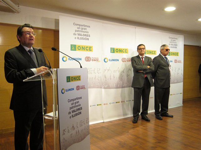 Ángel Sánchez ha presidido el acto este viernes en la sede de ONCE en Zaragoza