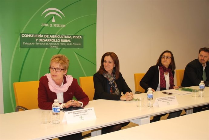 Consejería De Agricultura, Pesca Y Desarrollo Rural. Foto Acto Entrega Resolucio