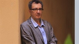 Eloy tizón relato breve encuentro café