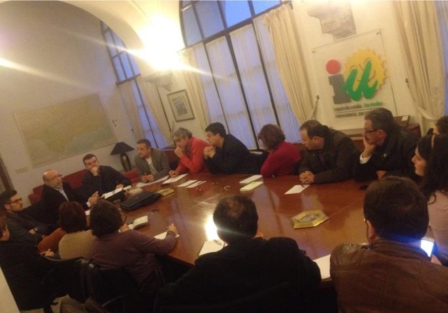 Reunión de Maíllo con el Grupo Parlamentario de IU este domingo