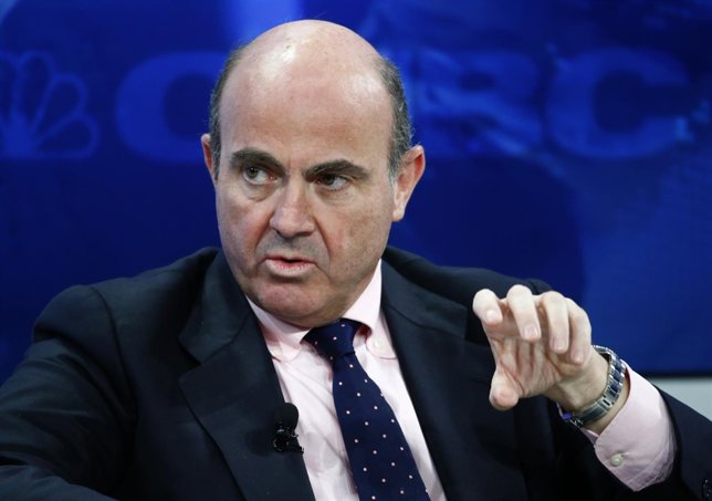 Guindos dice que España velará para recuperar los 26.000 millones que ha prestad