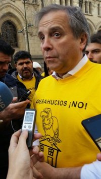 Carmona sobre los pactos entre empresas en contratos municipales:"Se ha metido la mano en el bolsillo de los madrileños"