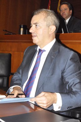 El consejero de Hacienda y Administración Pública de Aragón, Javier Campoy