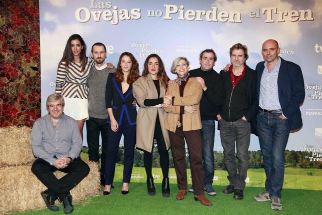 Inma Cuesta y Raúl Arevalo protagonizan Las ovejas no pierden el tren