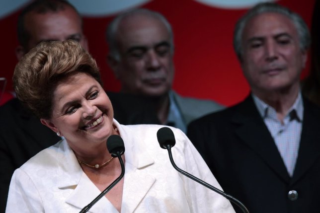 Dilma Rousseff en un mitin