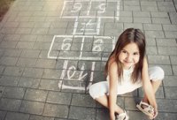 Juegos tradicionales para divertirnos con los hijos y mantenernos en forma