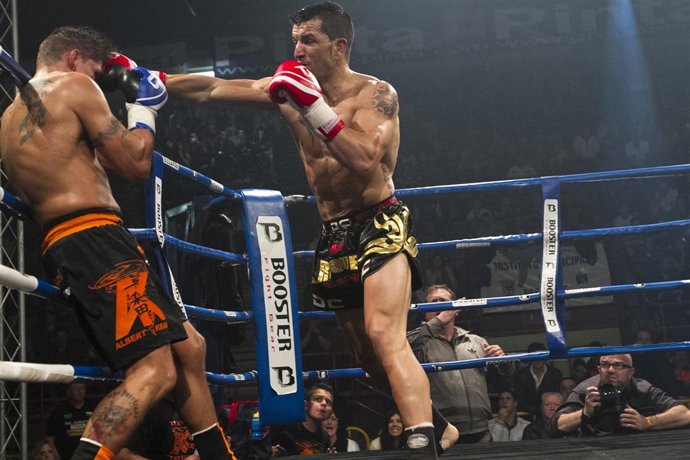 Abraham Roqueñi Boxeo K1