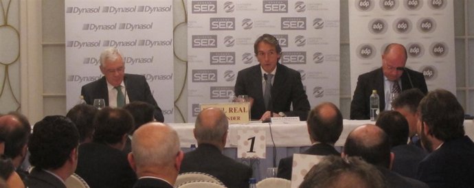 Intervención de De la Serna en el Foro Ser Cantabria