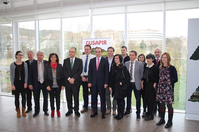 Presentación de Gusapir en Casa Gurbindo.