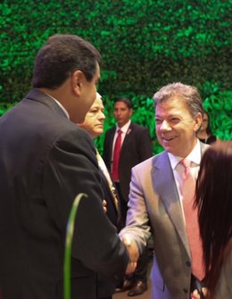 Los presidentes de Venezuela, Nicolás Maduro, y Colombia, Juan Manuel Santos