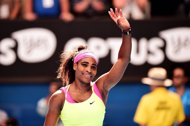 Serena Williams celebra su pase a la gran final del Abierto de Australia