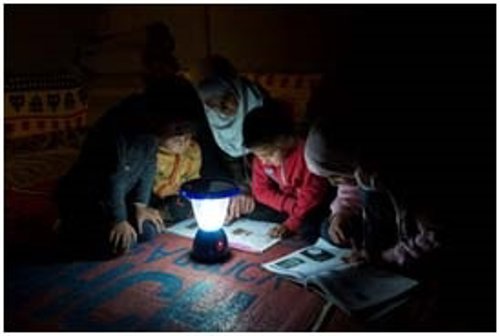 Fundación IKEA y ACNUR 'El Poder de la Luz'