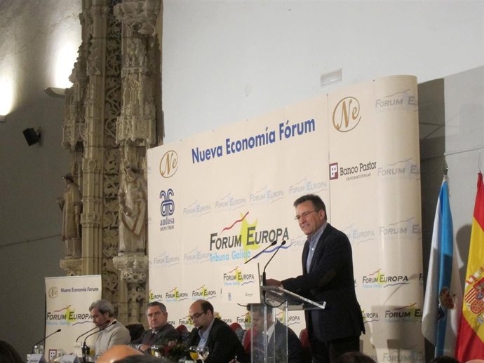 Xavier Vence, portavoz nacional del BNG, en un desayuno informativo