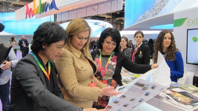 La consejera María Jesús Serrano, hoy en Fitur