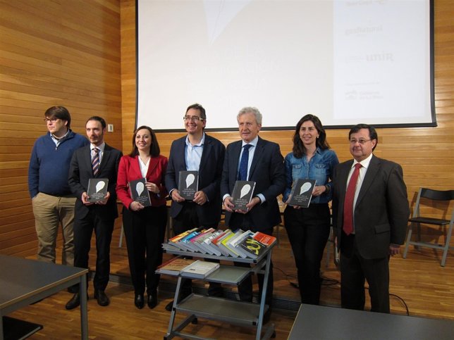 Presentación Guía de la Comunicación 2015