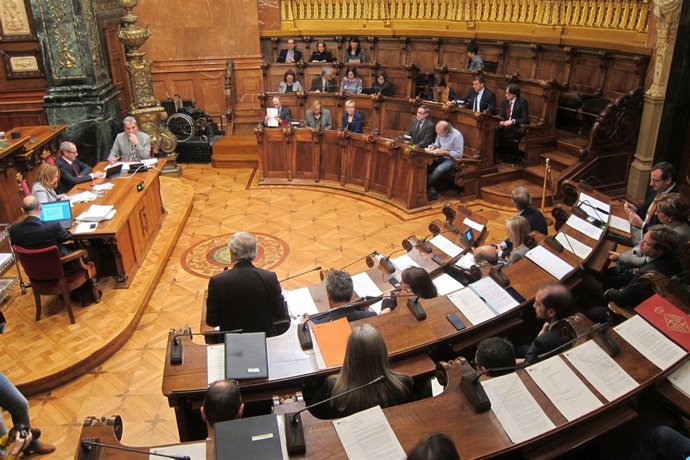 Pleno del Ayuntamiento de Barcelona