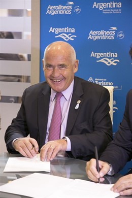 Enrique Meyer, Ministro de Turismo de Argentina