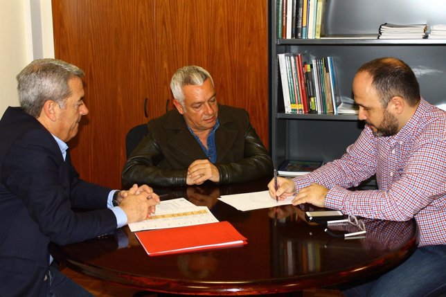 Reunión con el teniente alcalde de Santa Úrsula