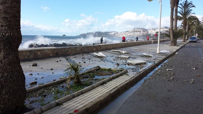 Daños en Almuñecar por el temporal