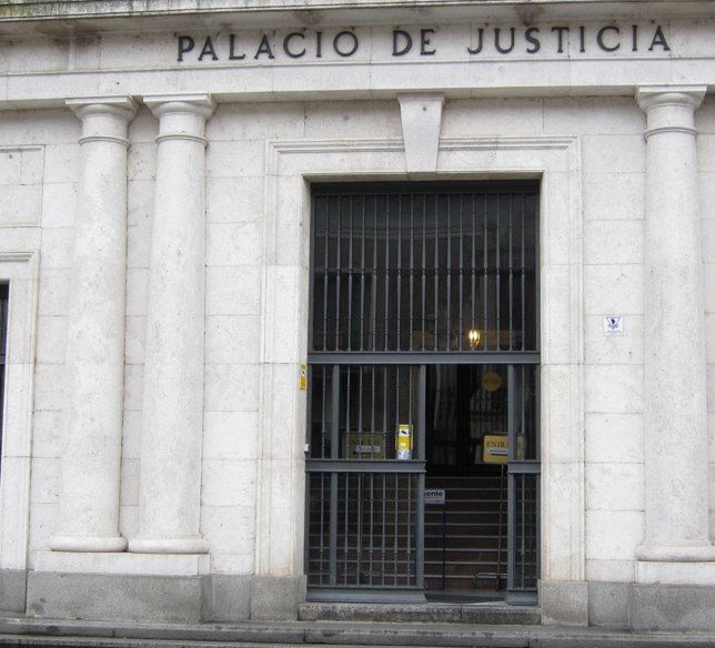 Fachada de la Audiencia de Valladollid.