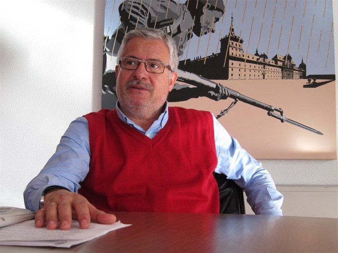 El secretario general de UGT-PV, Gonzalo Pino, durante la entrevista.