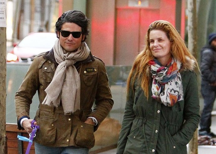 Olivia de Borbón y Julián Porras, romántico paseo por las calles de Madrid