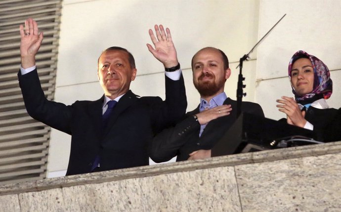 Turkish Prime Minister Tayyip Erdogan, accompanied by his son Bilal and daughter