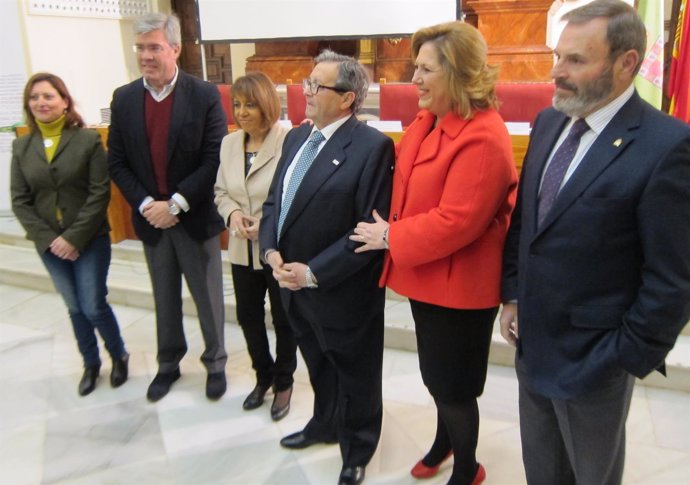 Inauguración de la I Semana contra el Cáncer en Jaén