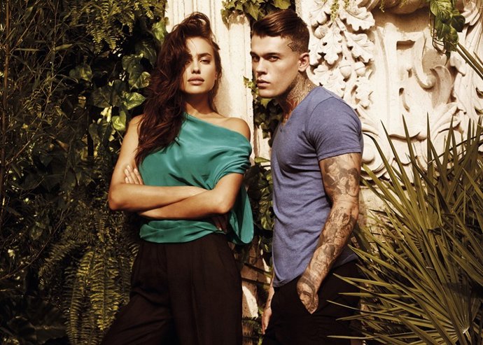 IRINA SHAYK Y STEPHEN JAMES SE UNENE PARA LA MARCA XTI