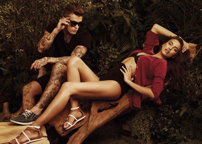 Irina Shayk derrocha sensualidad en la marca xti 