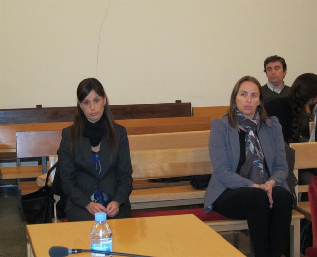Elisa Díaz (izq) y la otra acusada (dcha) en el TSJCV