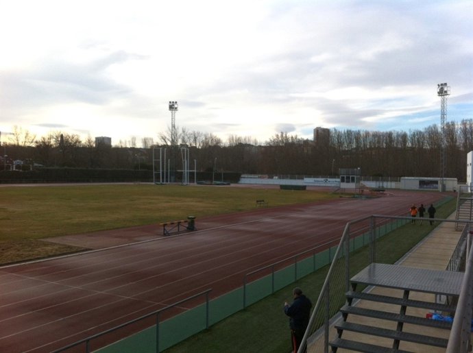 Pista de atletismo del Javier Adarraga
