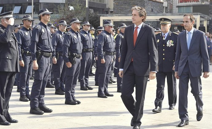 El Alcalde En El Acto De La Festividad De La Policía Local