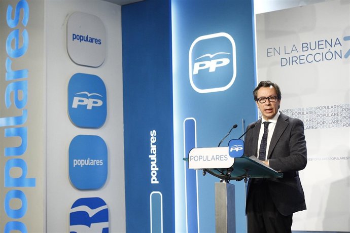 Rueda de prensa de Floriano en Génova