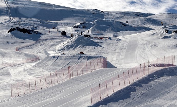 Escenarios de competición en Sierra Nevada para Universiada
