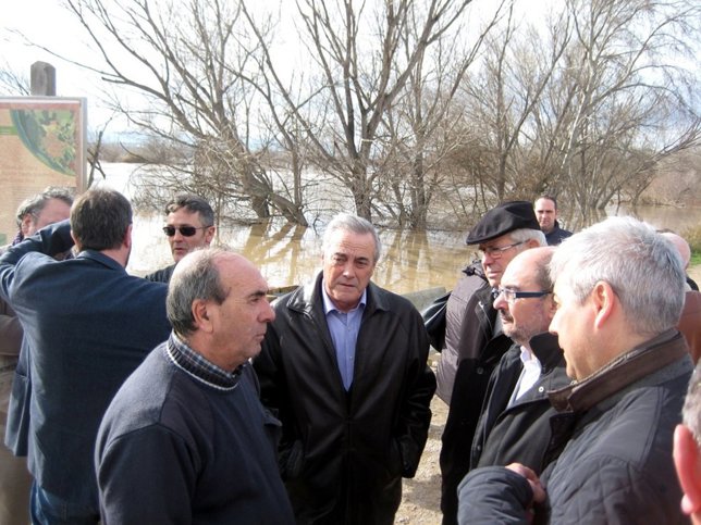 Lambán ha visitado este lunes varios municipios de la Ribera Alta 