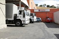 FOTOS: Hallan productos básicos en un depósito del supermercado Día a Día en Caracas