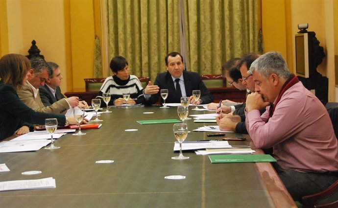 Ruiz Espejo y Marta Rueda en comisión de seguimiento plan de choque por empleo