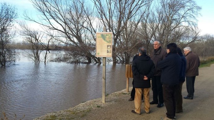 Suárez ha visitado este martes la localidad de Pradilla de Ebro