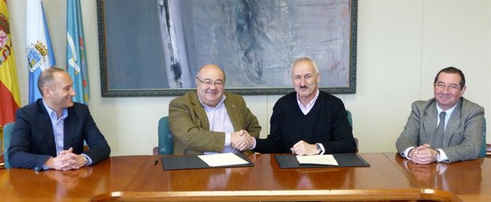 Firma del convenio entre la UC y el Racing
