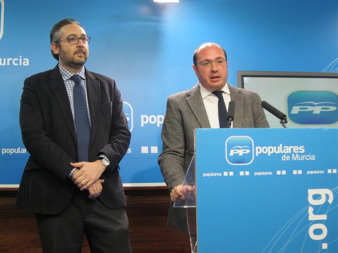 Pedro Antonio Sánchez comparece ante medios con Víctor Manuel Martínez