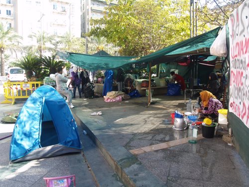 Sirios acampados en Ceuta       