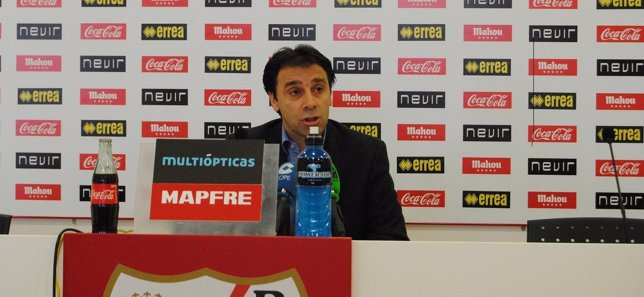 El Director Deportivo Del Rayo Vallecano Felipe Miñambres