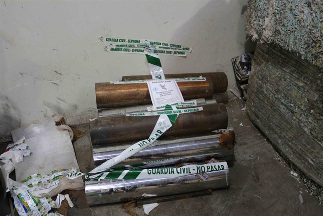 Bobinas recuperadas por la Guardia Civil.