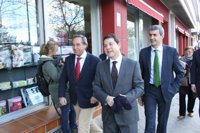 Page respetará las primarias de PSOE de Talavera y dice que cuando el candidato sea alcalde le pedirá ser reivindicativo