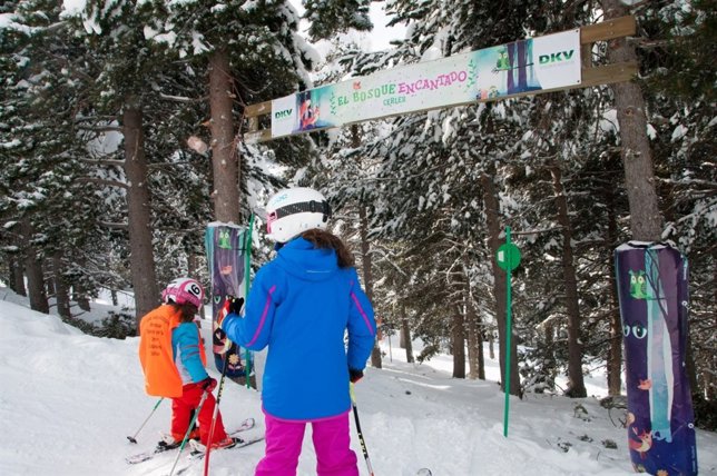 Los más jóvenes también disfrutan en las estaciones de Aramón