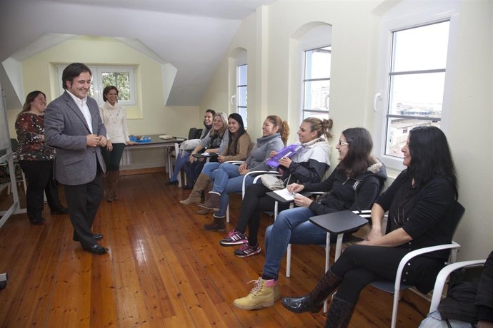 Clausura del curso sobre 'Herramientas básicas para la vida cotidiana'