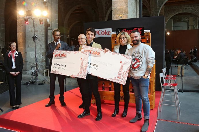 Dress Coke Coca-Cola