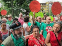 La PAH abandona la casa de Amparo y convoca una concentración