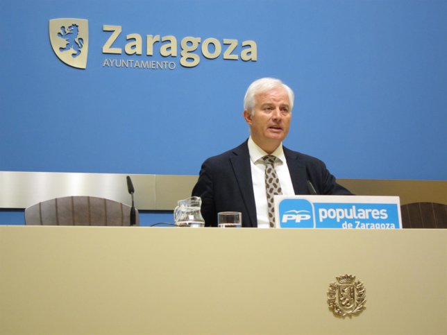 El portavoz municipal del PP, Eloy Suárez, este jueves en el Ayuntamiento